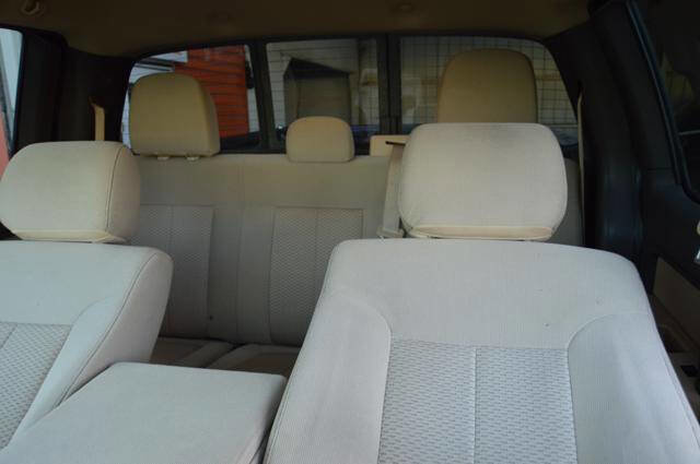 Used 2013 Ford F150 XLT w/ Luxury Equipment Group image 18