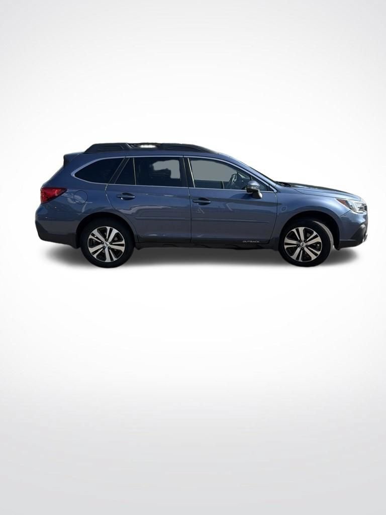 Used 2018 Subaru Outback 3.6R Limited AWD/4WD image 5