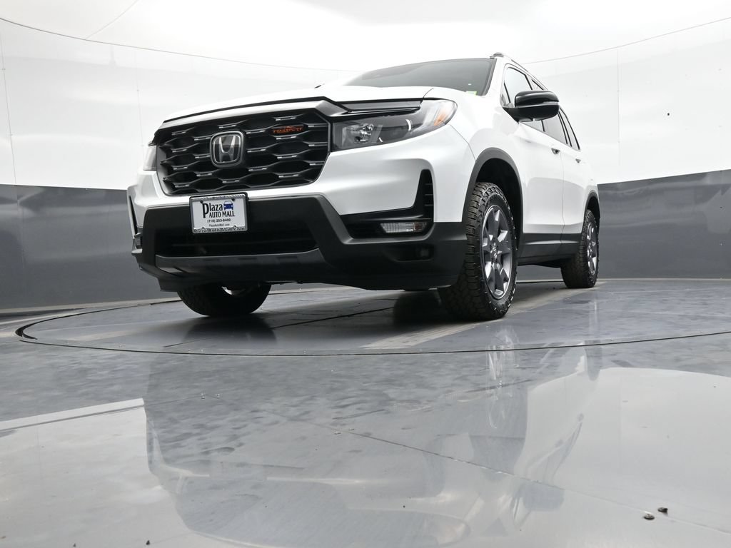 Certified 2024 Honda Passport TrailSport image 27