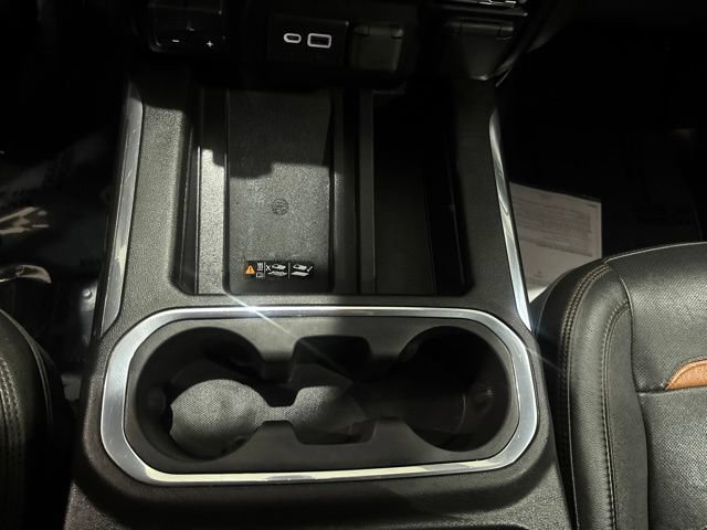 Used 2023 GMC Sierra 2500 AT4 w/ AT4 Premium Plus Package AWD/4WD image 31