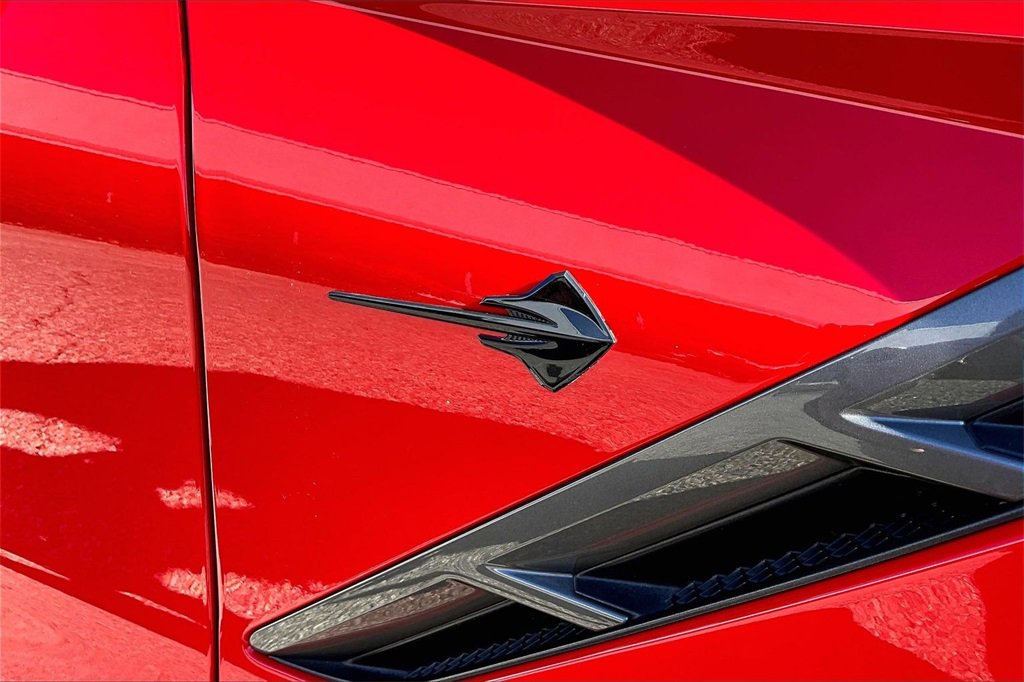 Used 2016 Chevrolet Corvette Stingray w/ 3LT Preferred Equipment Group image 21