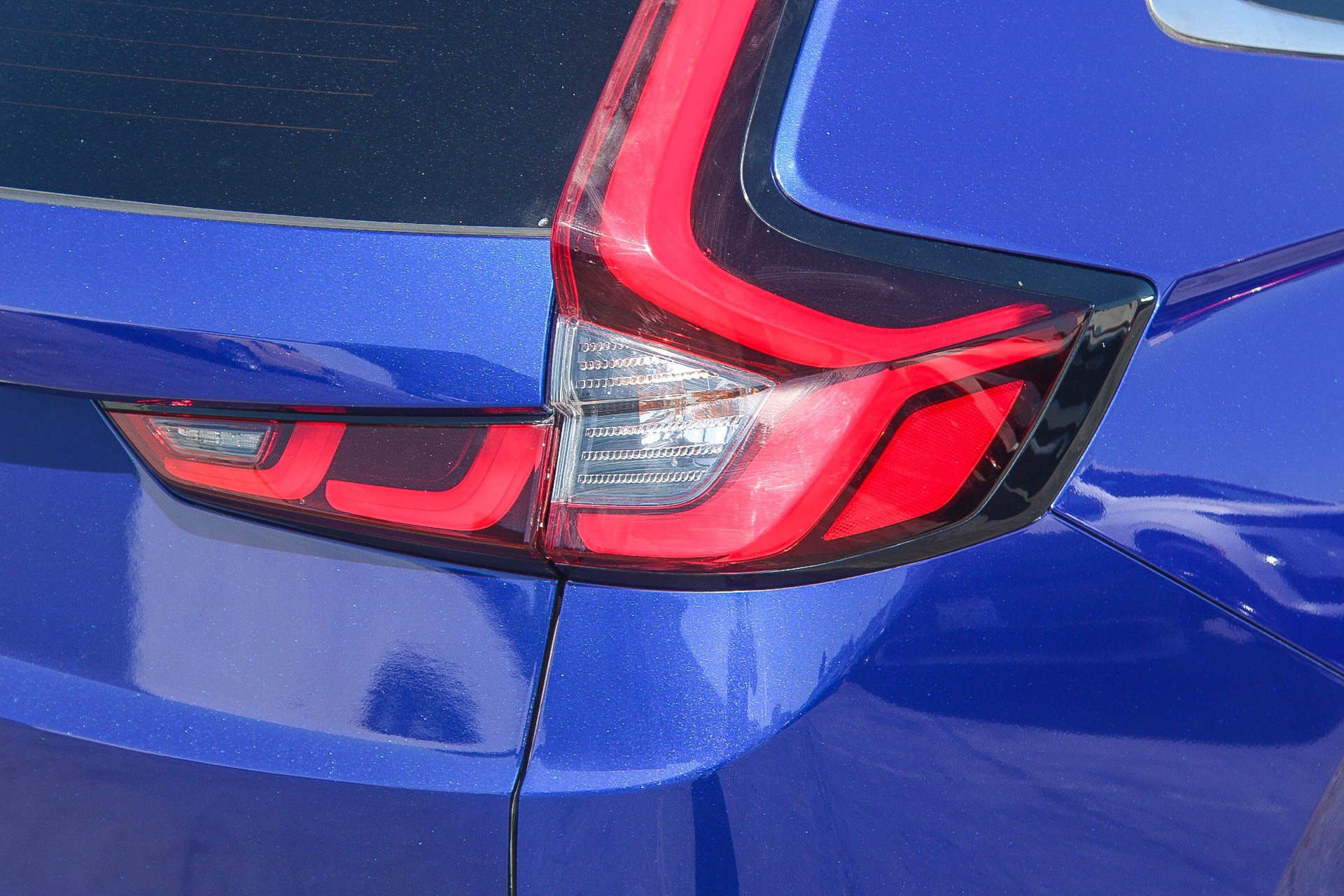 Used 2025 Honda CR-V EX-L image 10