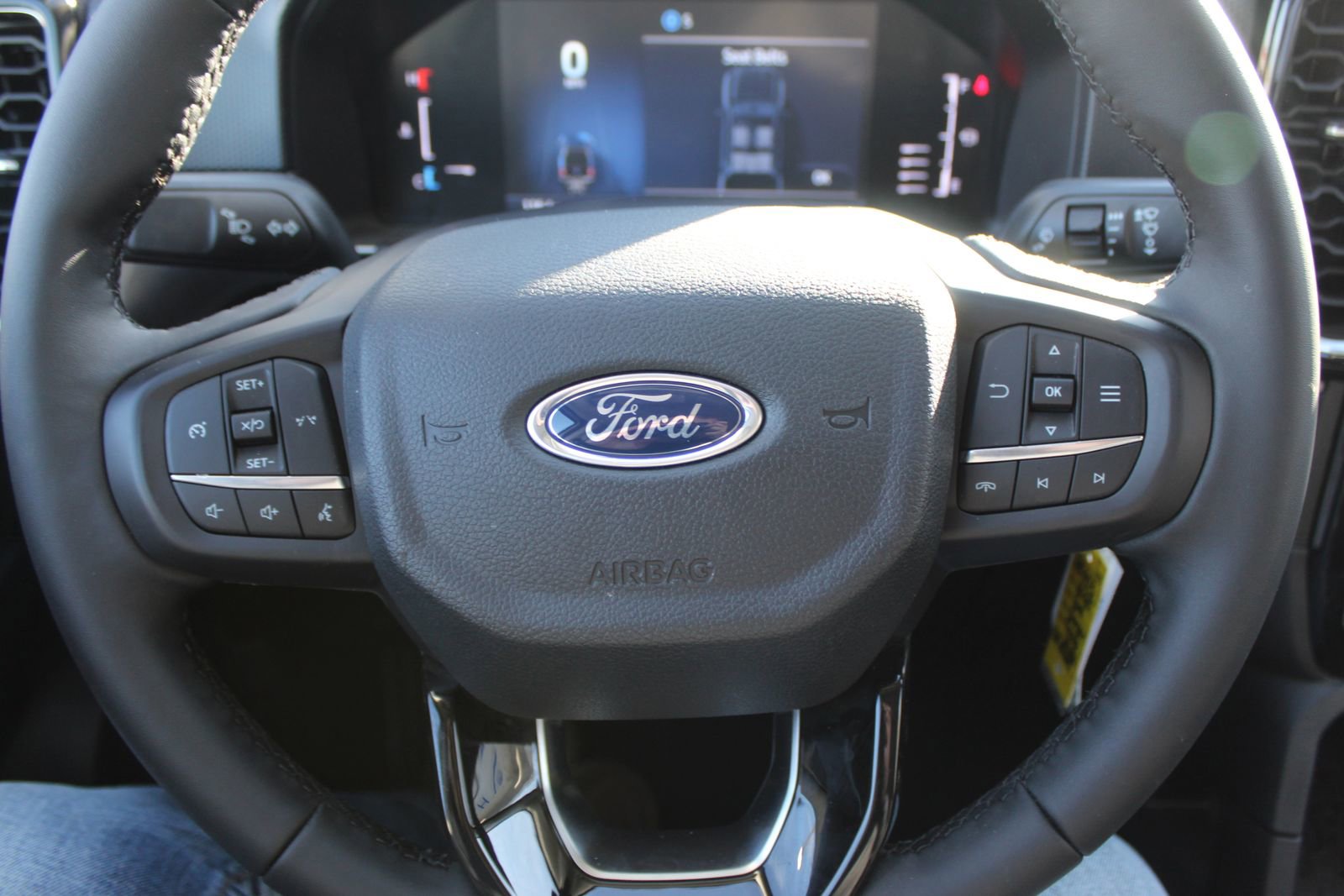 New 2025 Ford Ranger XLT w/ FX4 Off-Road Package image 28