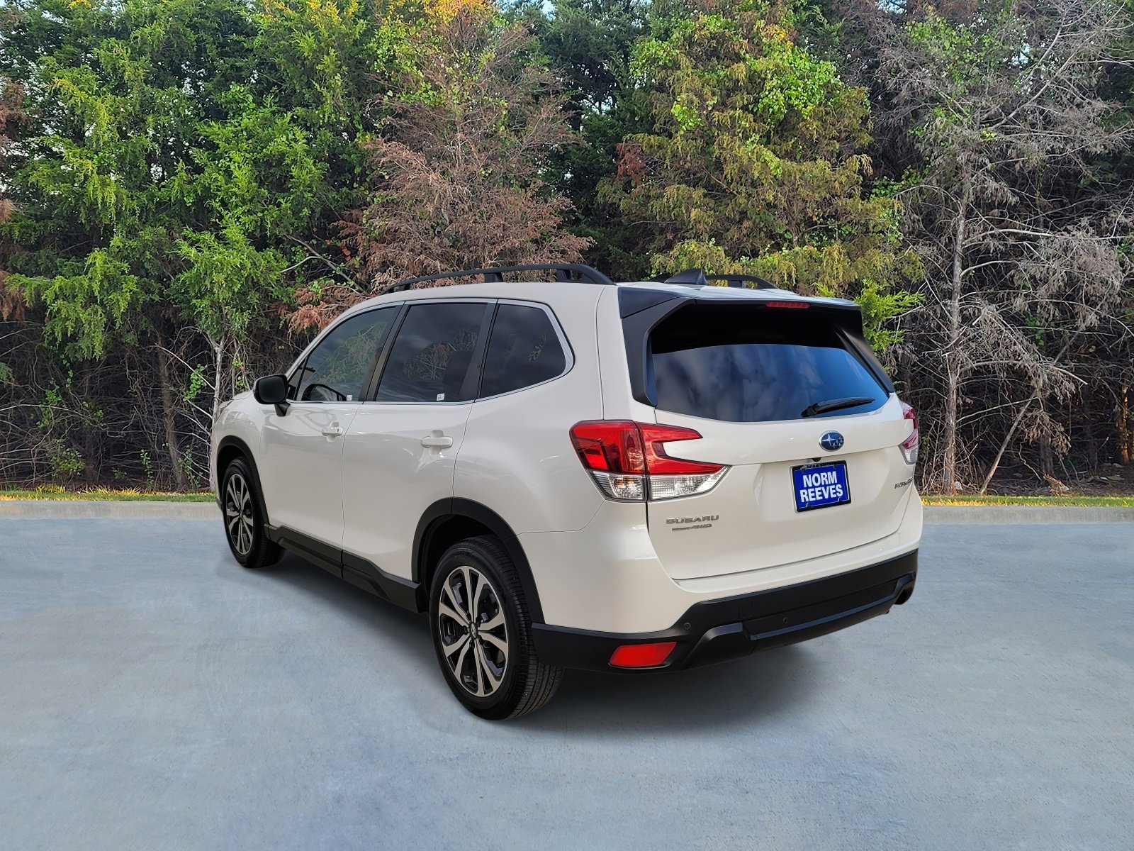 Certified 2024 Subaru Forester Limited image 21
