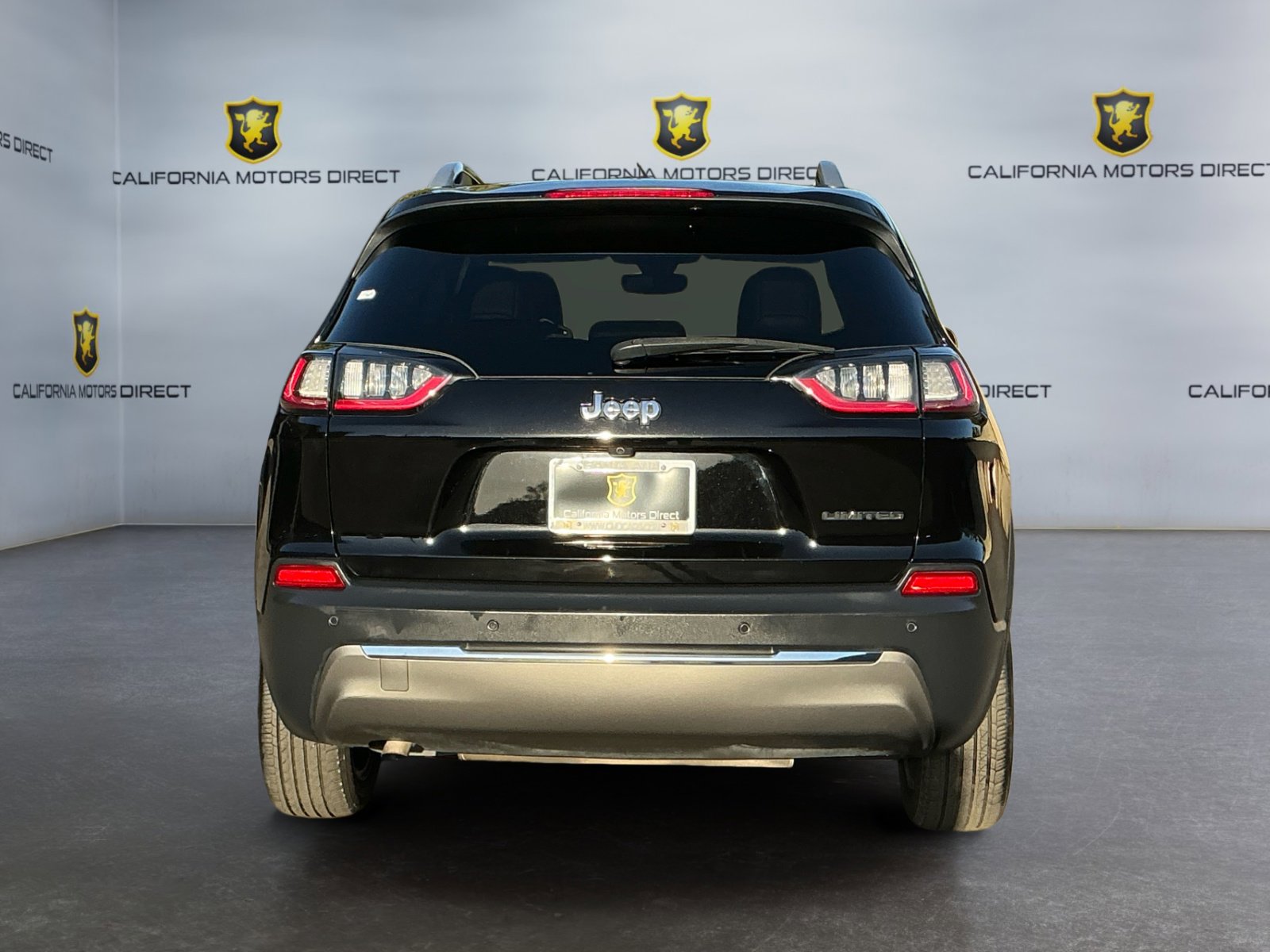 Used 2019 Jeep Cherokee Limited image 6