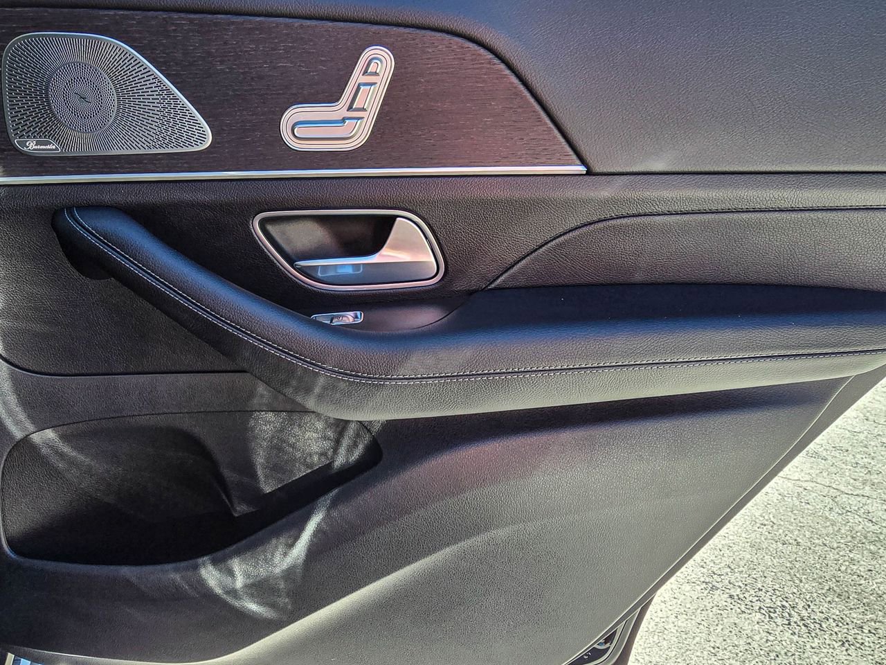 New 2026 Mercedes-Benz GLS 450 4MATIC image 37