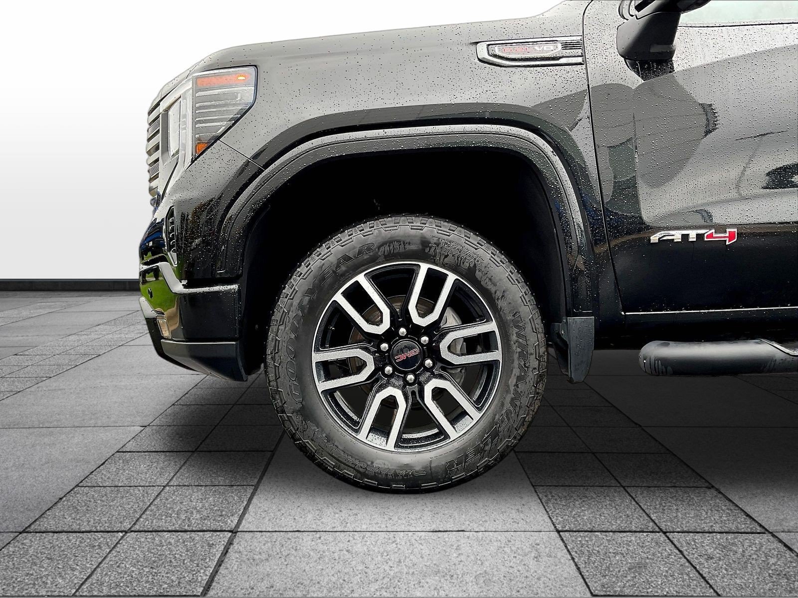 Used 2023 GMC Sierra 1500 AT4 w/ Technology Package AWD/4WD image 37