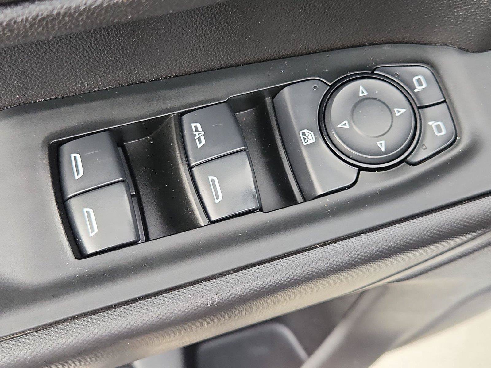 Used 2025 Chevrolet Silverado 1500 Custom RWD image 22