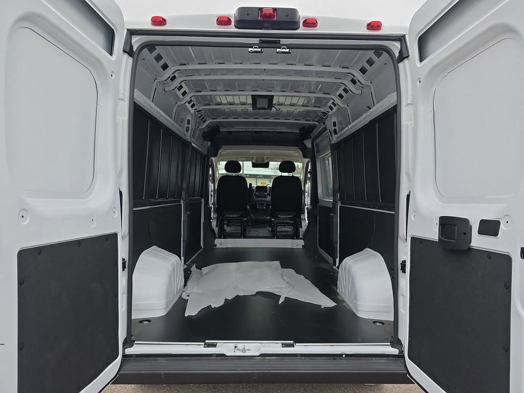 New 2026 RAM ProMaster 2500 w/ Convenience Group image 12