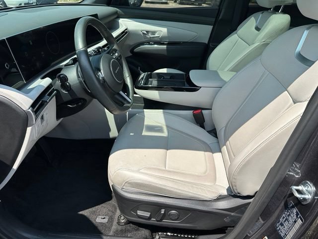 Used 2025 Hyundai Tucson Limited AWD/4WD image 18