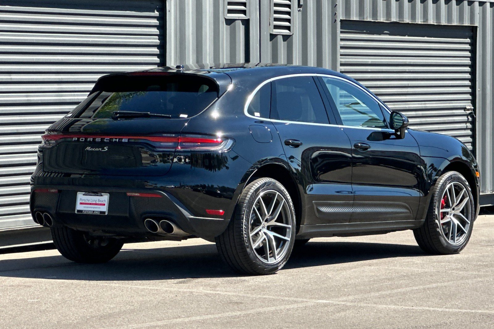 Certified 2023 Porsche Macan S AWD/4WD image 8