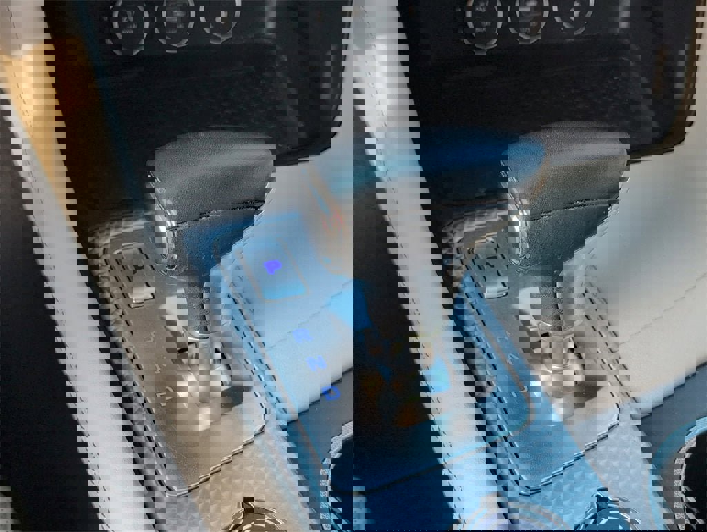 Used 2022 Genesis G70 3.3T image 21