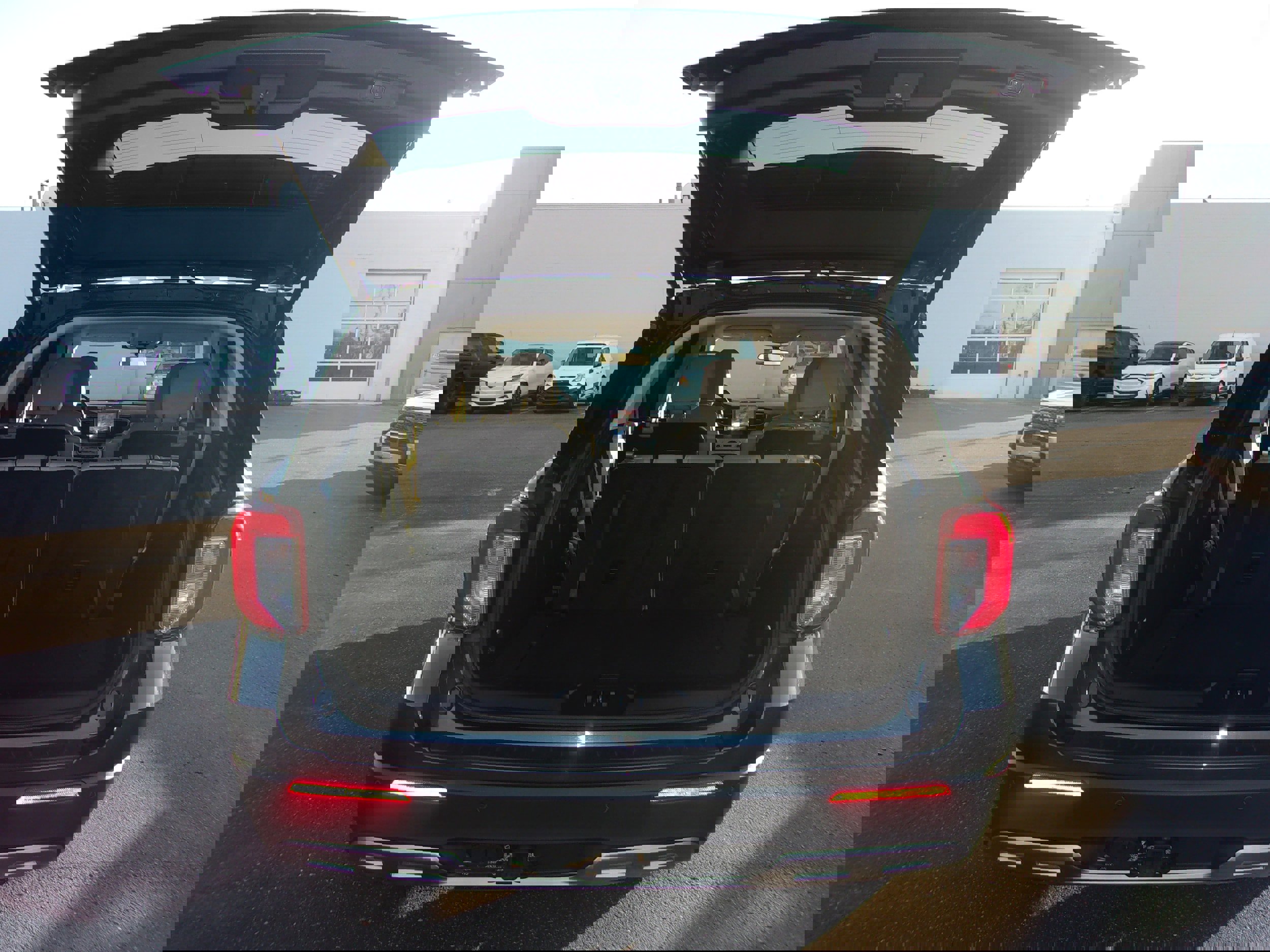 Certified 2023 Ford Explorer XLT w/ Equipment Group 202A image 11