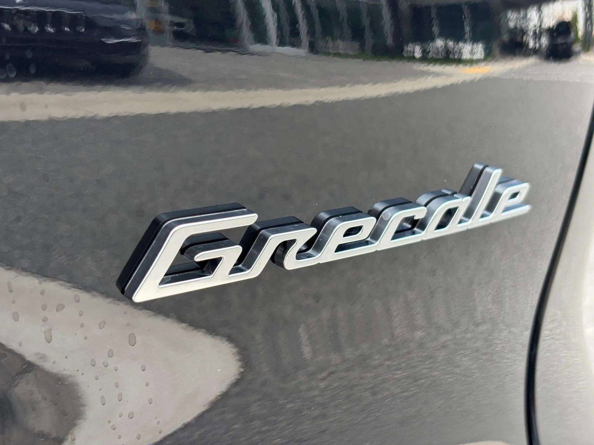 New 2025 Maserati Grecale Modena image 48