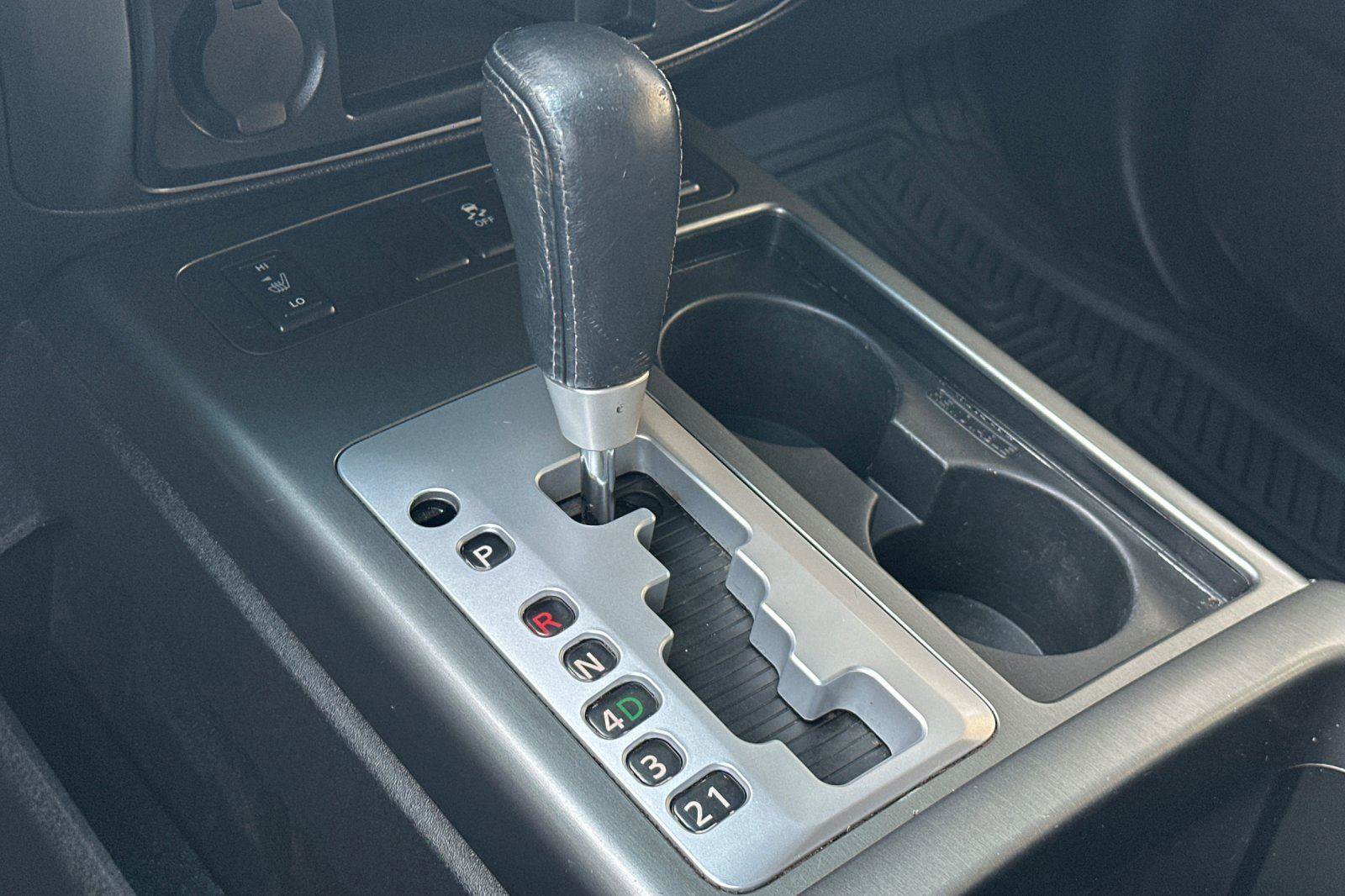 Used 2014 Nissan Armada SL image 24