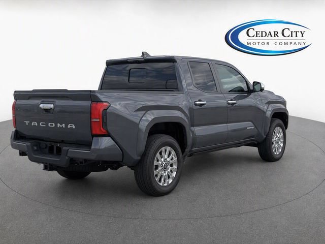 Used 2025 Toyota Tacoma Limited AWD/4WD image 4