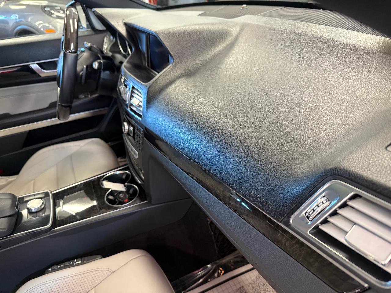 Used 2014 Mercedes-Benz E 350 4MATIC Coupe image 38