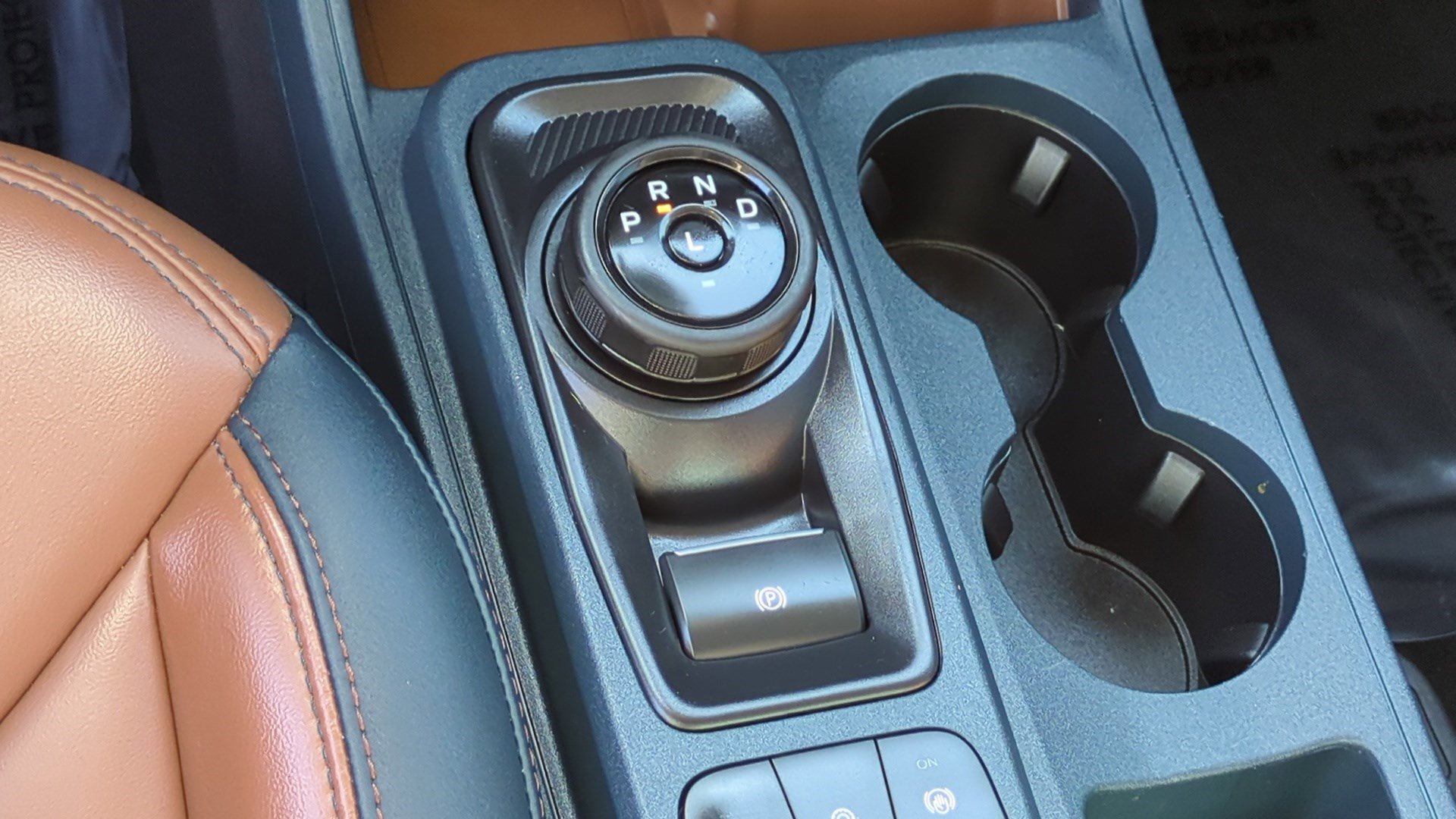 Used 2022 Ford Maverick Lariat w/ Lariat Luxury Package FWD image 27