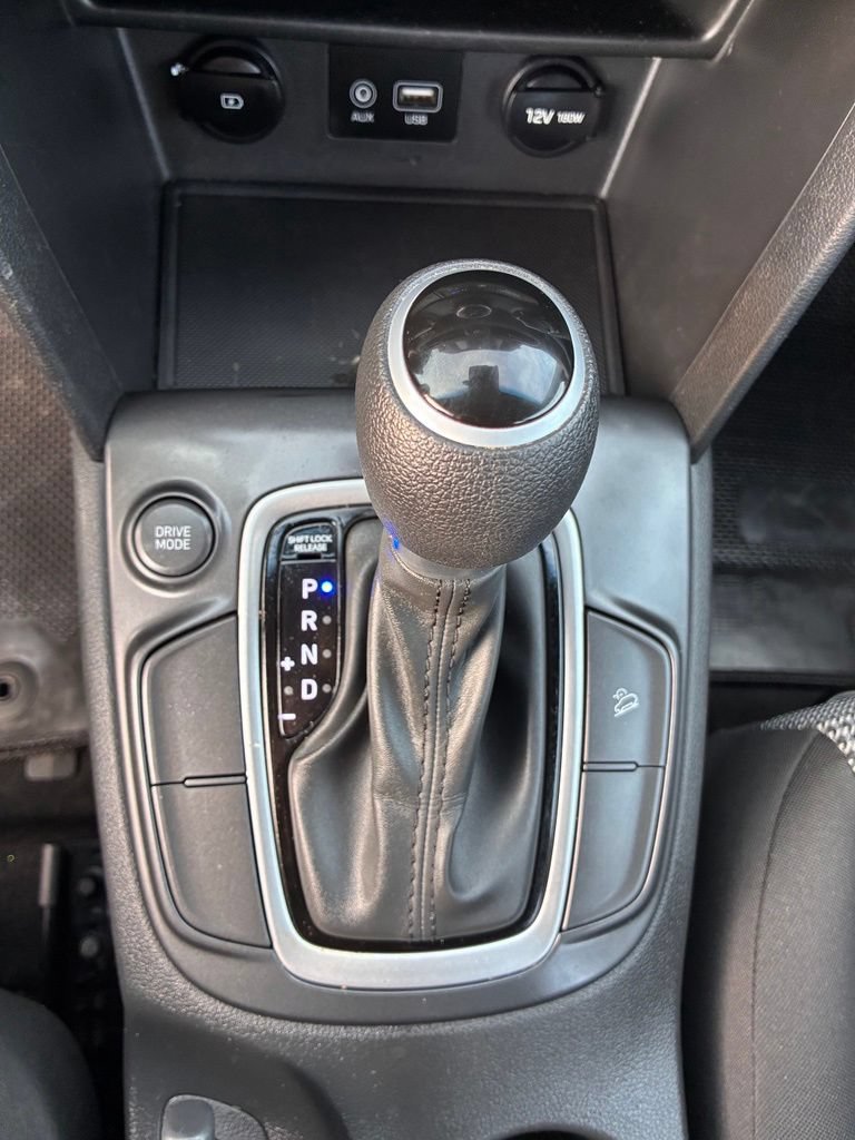 Used 2021 Hyundai Kona SE FWD image 31