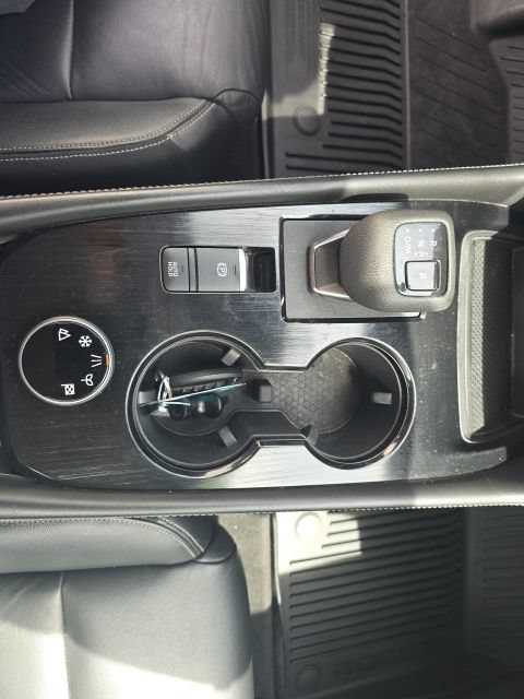 Used 2021 Nissan Rogue SL w/ Premium Package AWD/4WD image 18