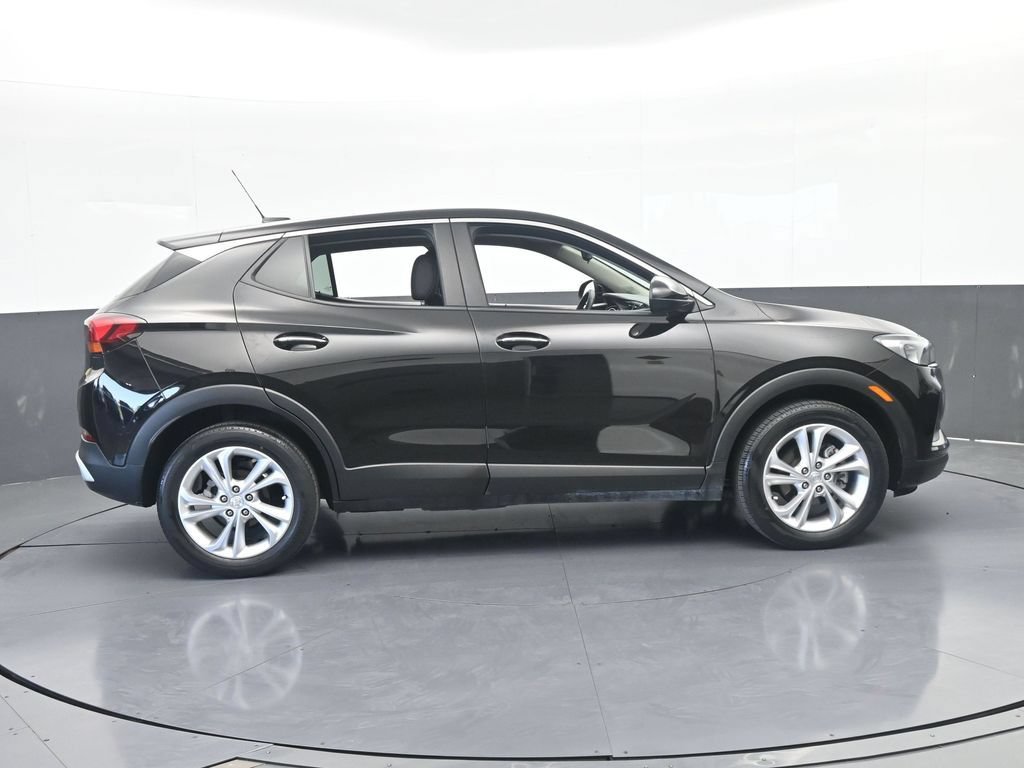 Used 2023 Buick Encore GX Preferred w/ Cold Weather Comfort Package FWD image 7