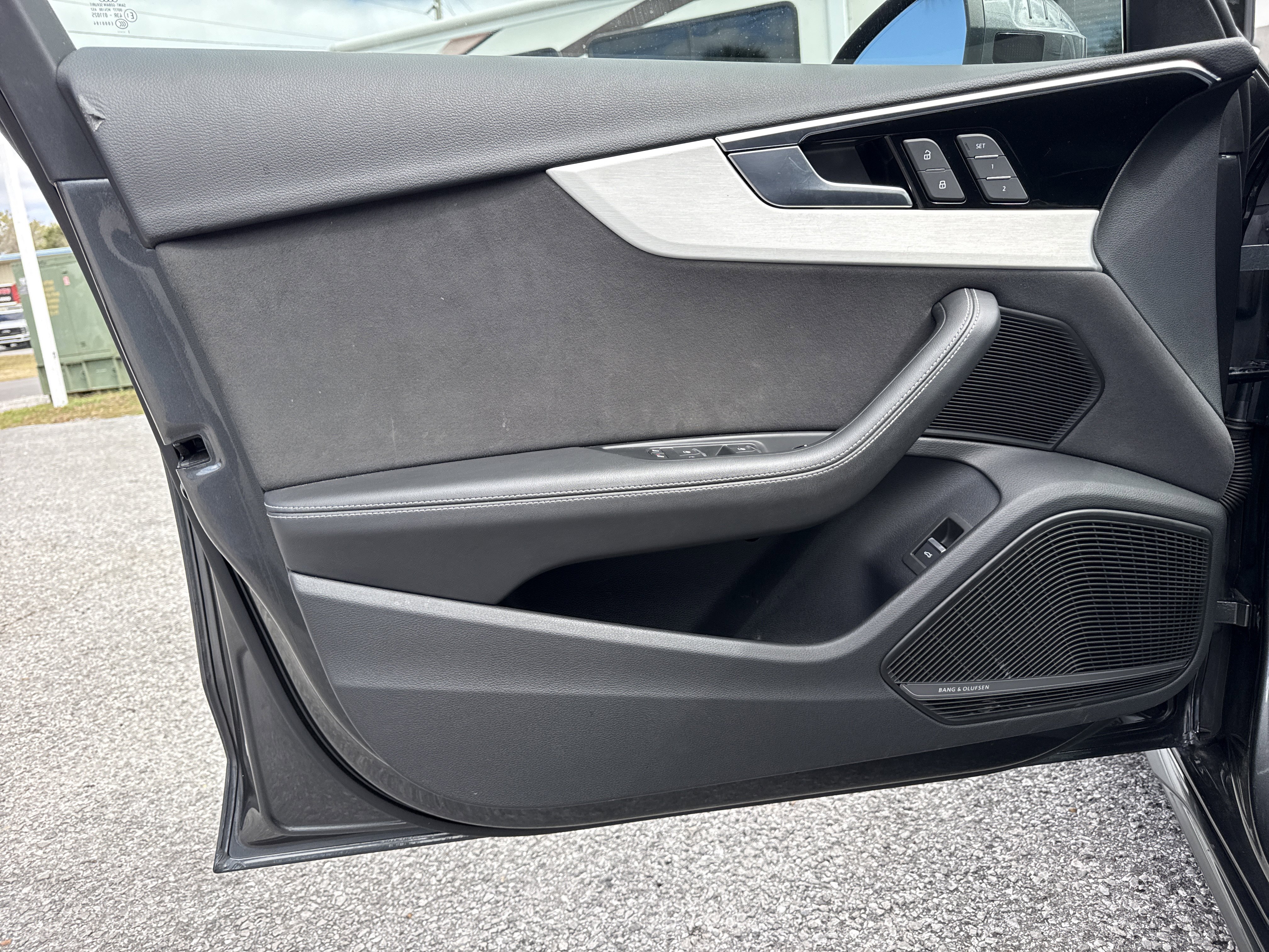 Used 2022 Audi A4 2.0T Premium Plus w/ Premium Plus Package image 35