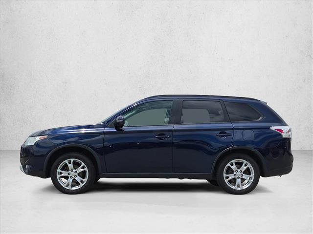 Used 2015 Mitsubishi Outlander SE AWD/4WD image 9