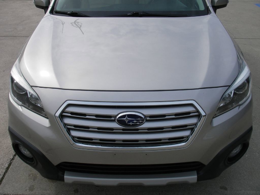 Used 2017 Subaru Outback 2.5i Limited AWD/4WD image 13