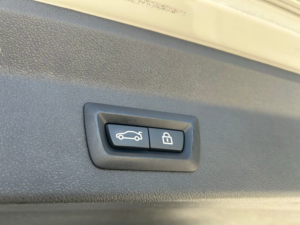 Used 2022 BMW X3 sDrive30i w/ M Sport Package 2 image 42