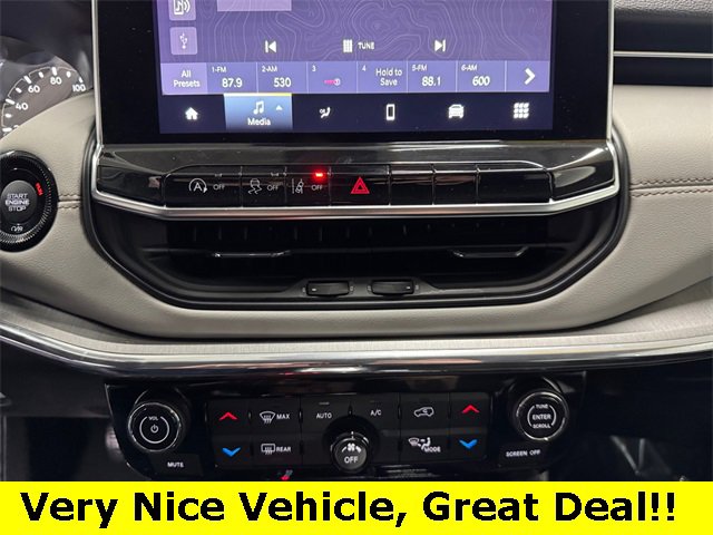 Used 2022 Jeep Compass Limited image 7