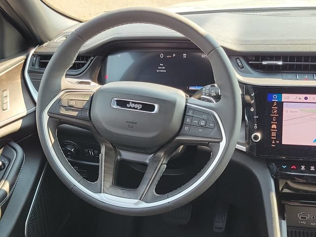 New 2026 Jeep Grand Cherokee L Limited AWD/4WD image 13