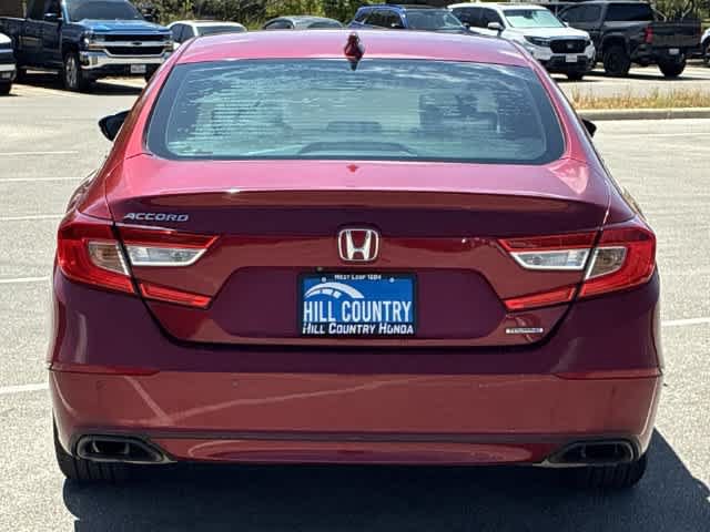 Used 2018 Honda Accord Touring image 5