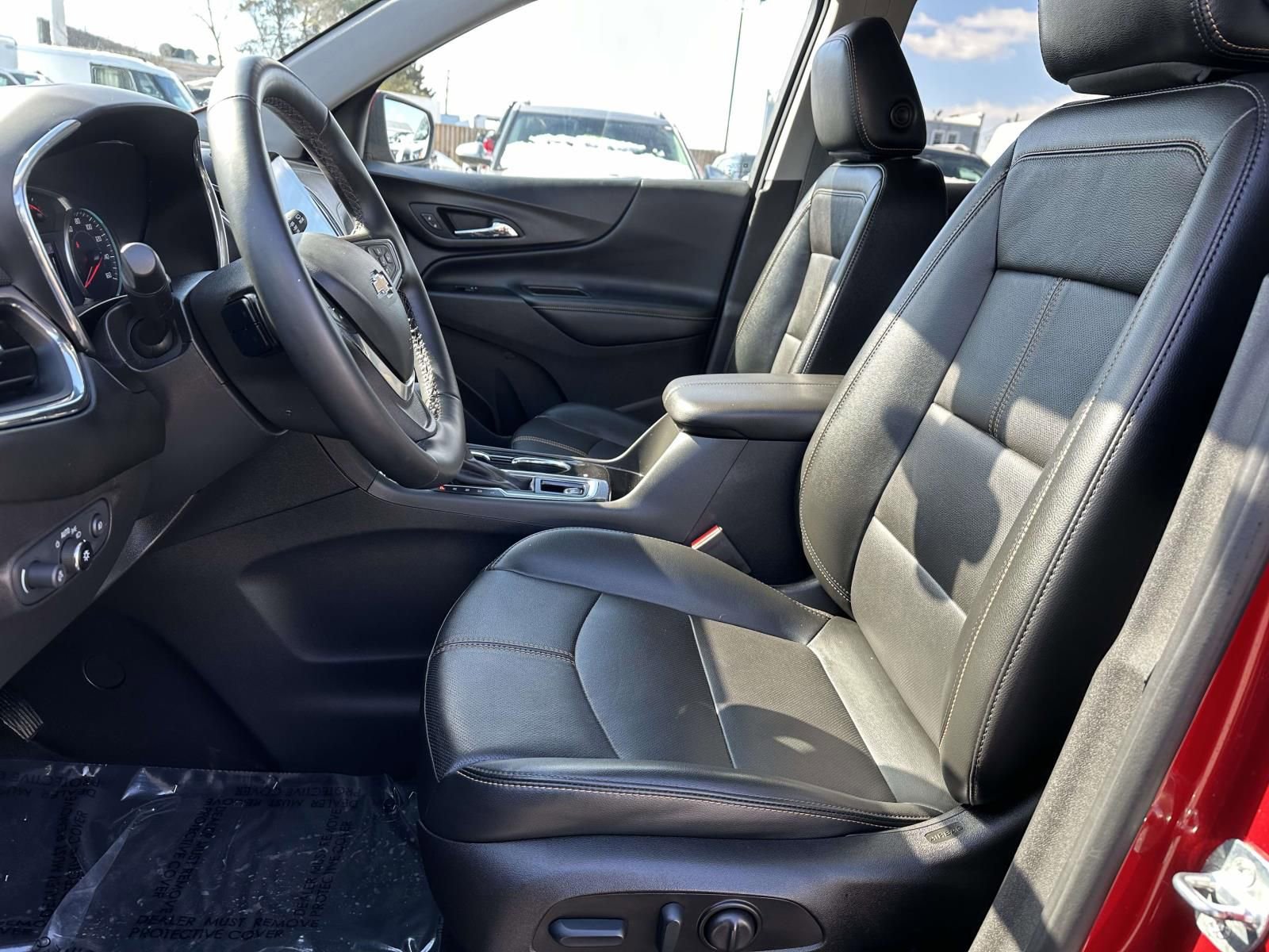 Certified 2023 Chevrolet Equinox Premier w/ LPO, Floor Liner Package image 22