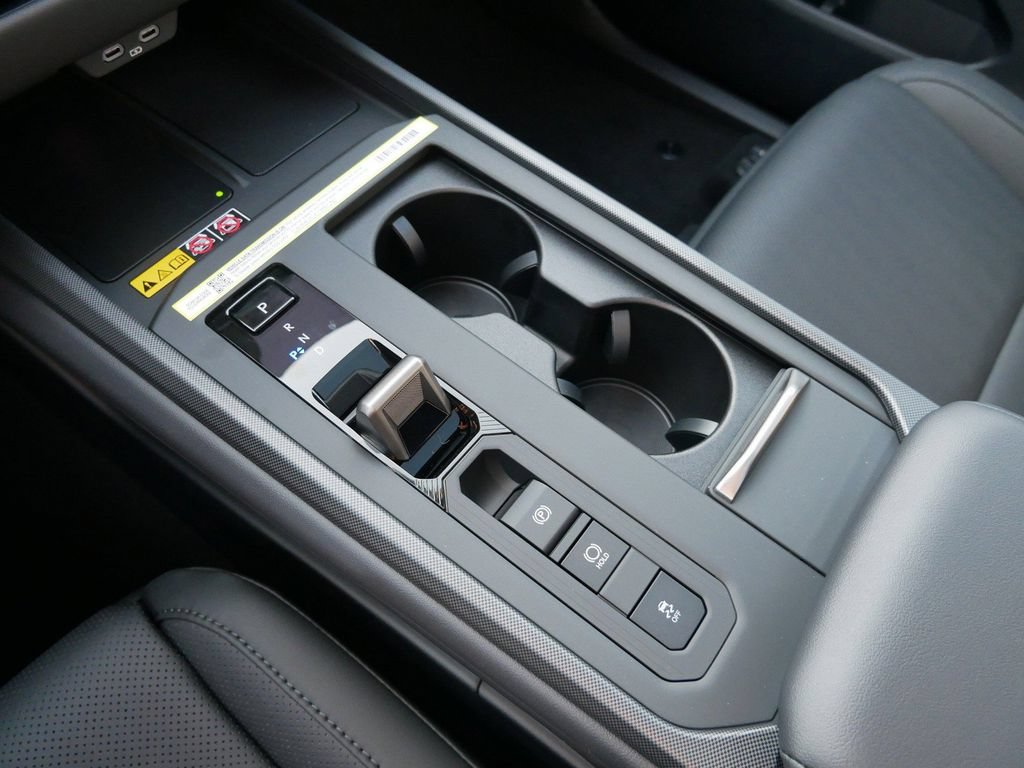 New 2026 Lexus ES 500e AWD/4WD image 25