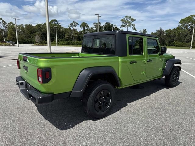 New 2025 Jeep Gladiator Sport image 3