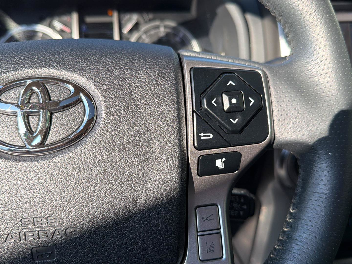 Used 2021 Toyota 4Runner Limited RWD image 22