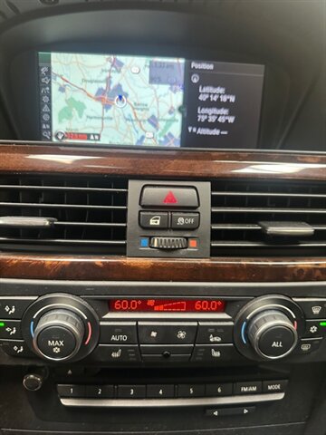 Used 2011 BMW 328i xDrive Sedan w/ Premium Pkg 2 AWD/4WD image 24