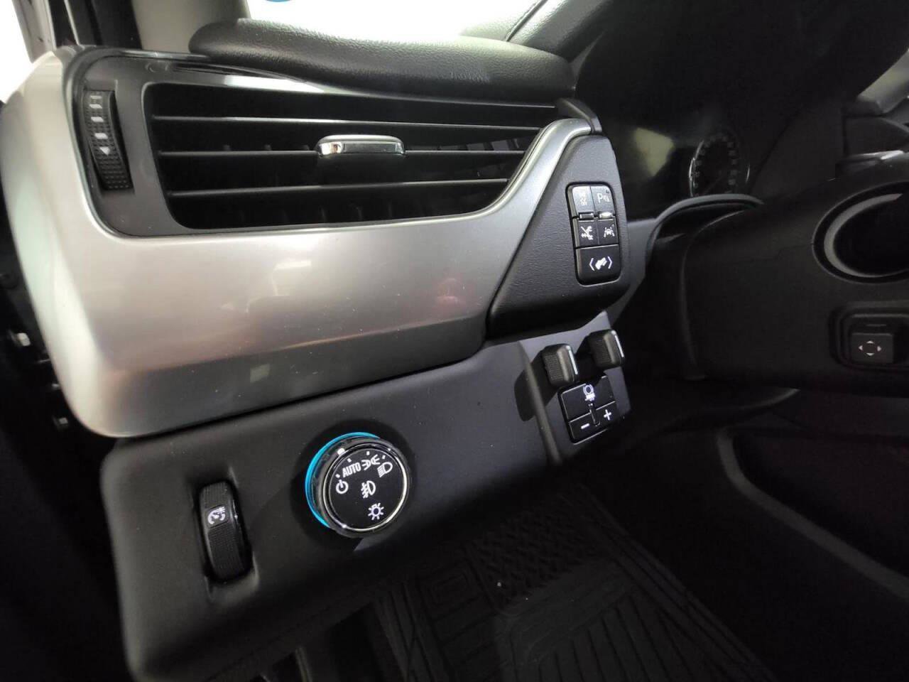 Used 2017 Chevrolet Tahoe Premier image 49