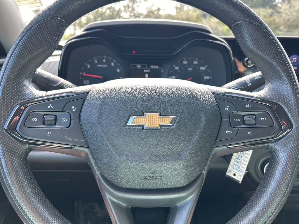 Used 2024 Chevrolet Trax LS w/ Driver Confidence Package image 20