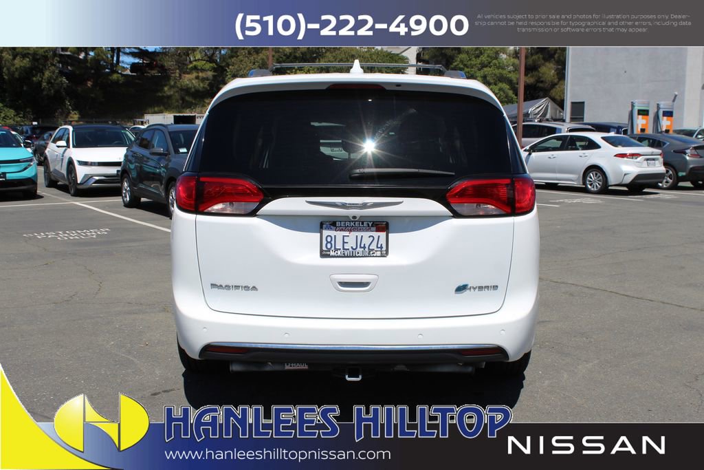 Used 2018 Chrysler Pacifica Touring-L image 8