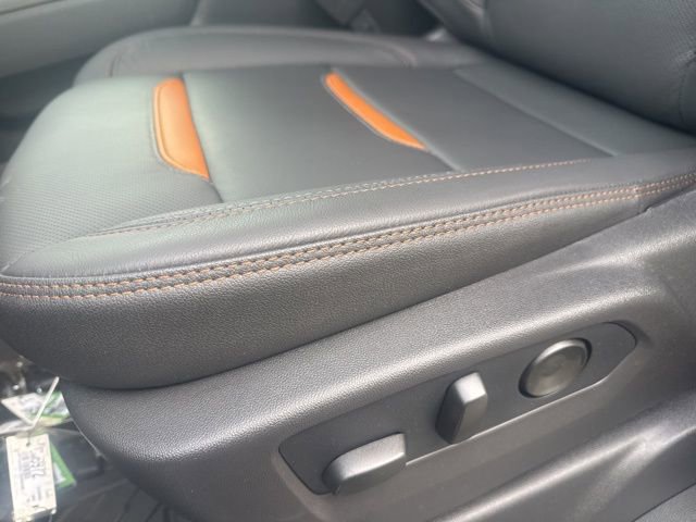 New 2026 GMC Sierra 1500 AT4 w/ AT4 Premium Package image 17