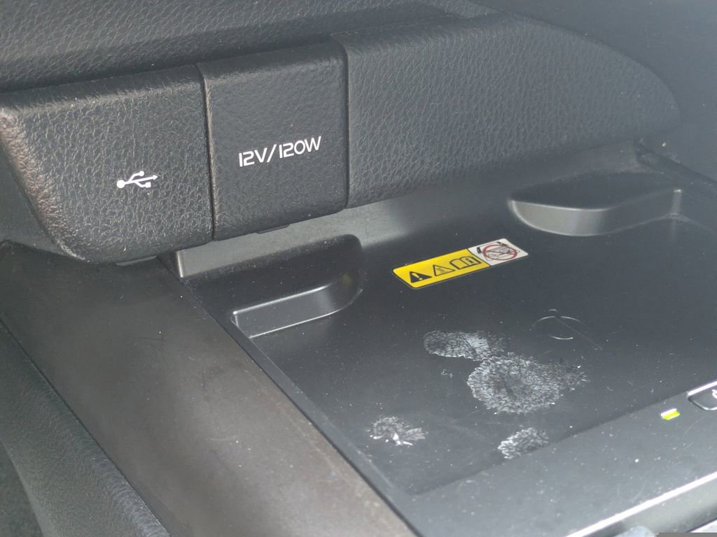Used 2023 Toyota Camry XSE FWD image 23