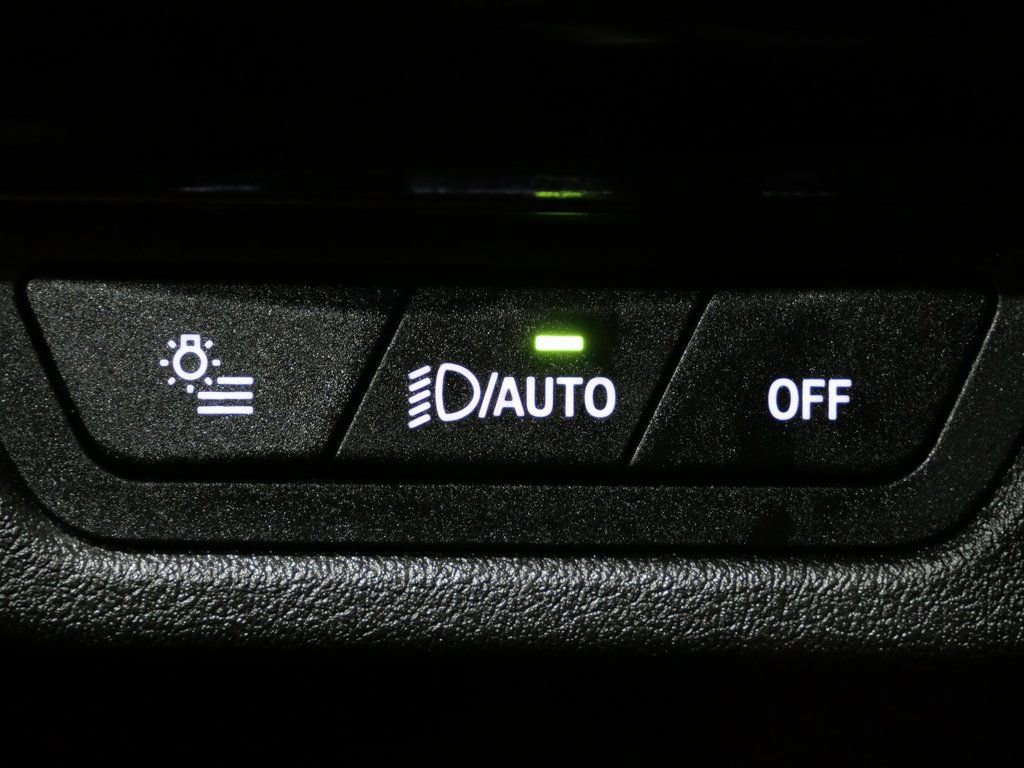 Used 2023 BMW X1 xDrive28i image 15