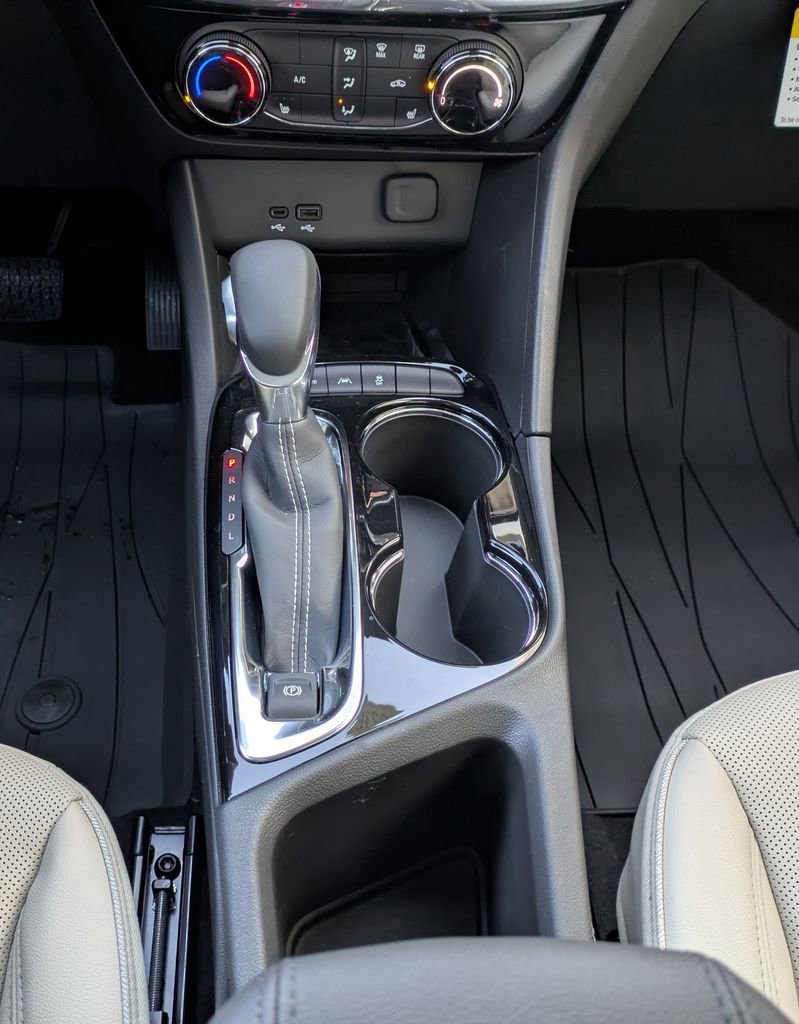 New 2026 Buick Encore GX Sport Touring w/ Advanced Technology Package AWD/4WD image 13