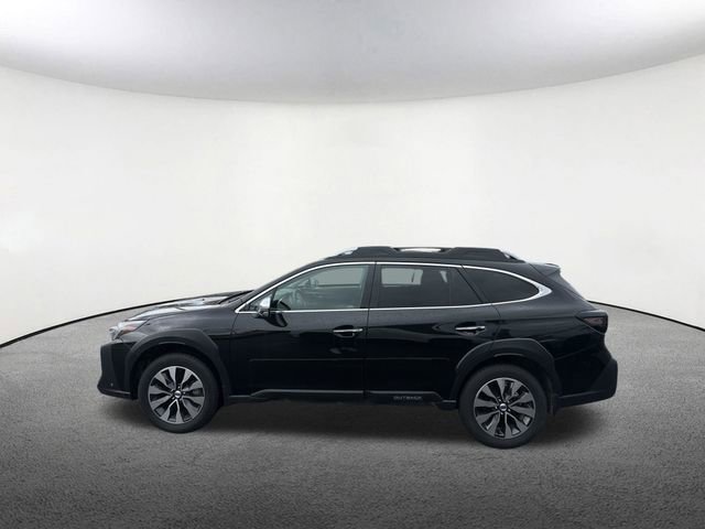 Used 2025 Subaru Outback Touring AWD/4WD image 12