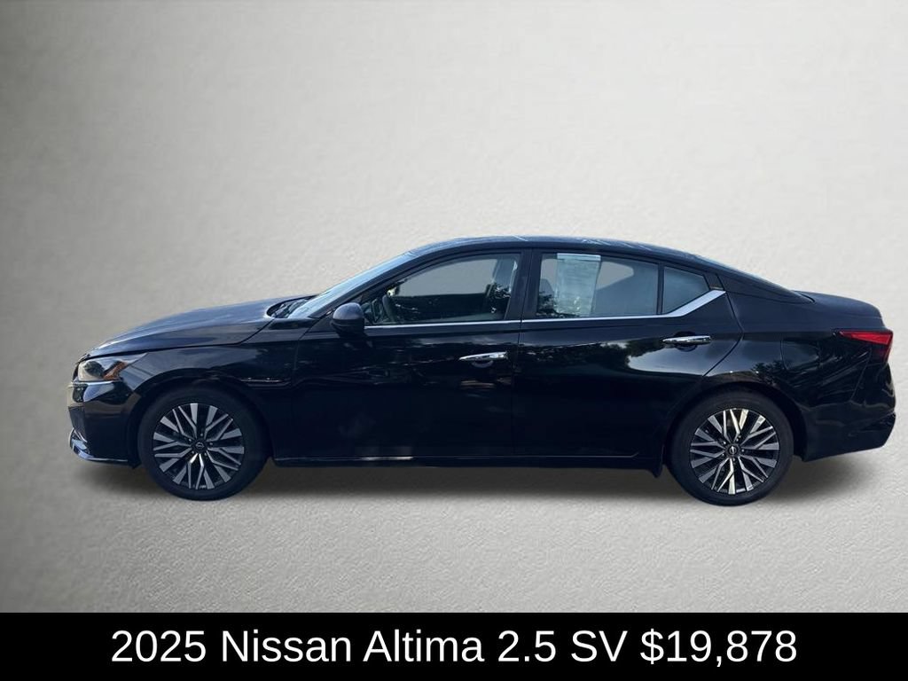 Used 2025 Nissan Altima 2.5 SV FWD image 6