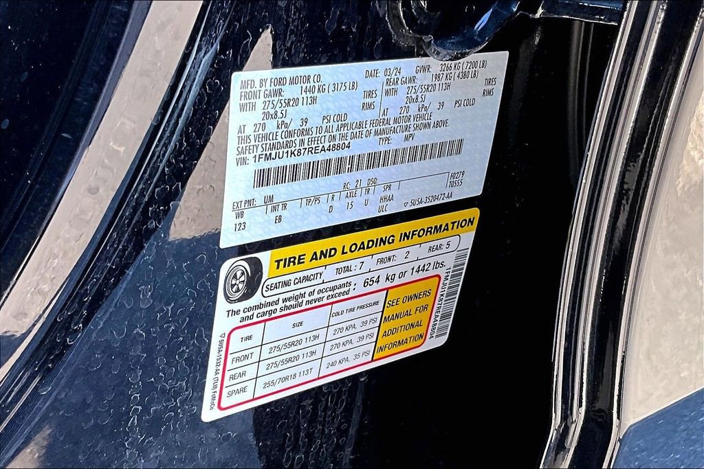 Used 2024 Ford Expedition Limited image 14