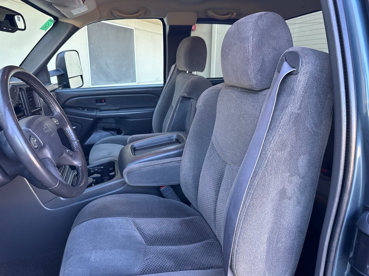 Used 2006 Chevrolet Silverado 3500 LT w/ Skid Plate Package AWD/4WD image 84