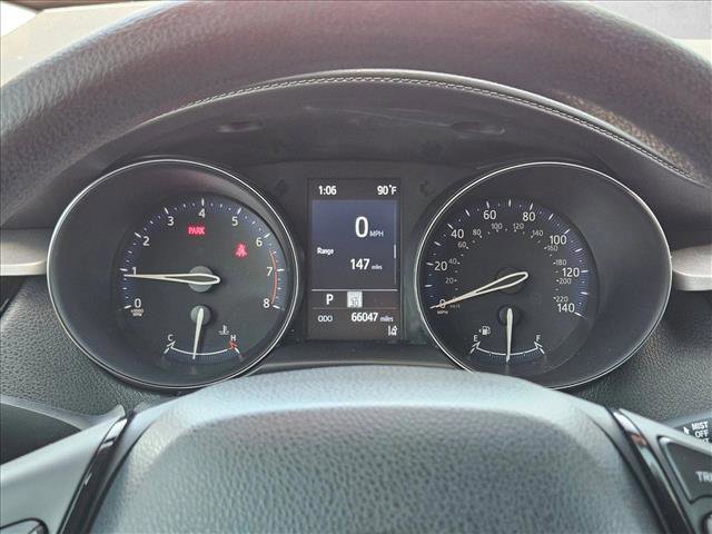 Used 2021 Toyota C-HR LE FWD image 13