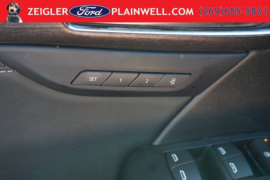 Used 2023 Buick Envision Avenir AWD/4WD image 29